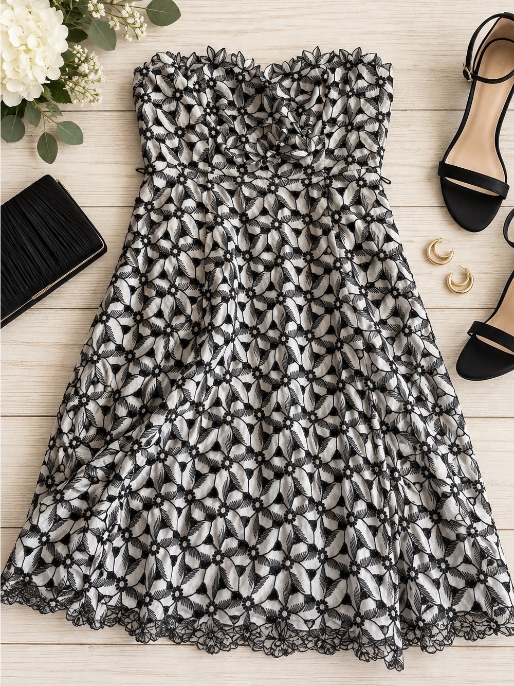 Moulinette Soeurs Anthropologie Strapless Embroidered Floral Dress | Size 0